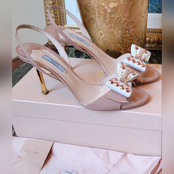 $900 NIB PRADA VERNICE NUDE LEATHER PINK CRYSTAL BOW GOLD HIGH HEEL SANDAL 9.5 - Picture 5 of 15